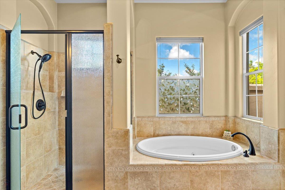 112 Glen View Ct, Copperopolis, CA 95228