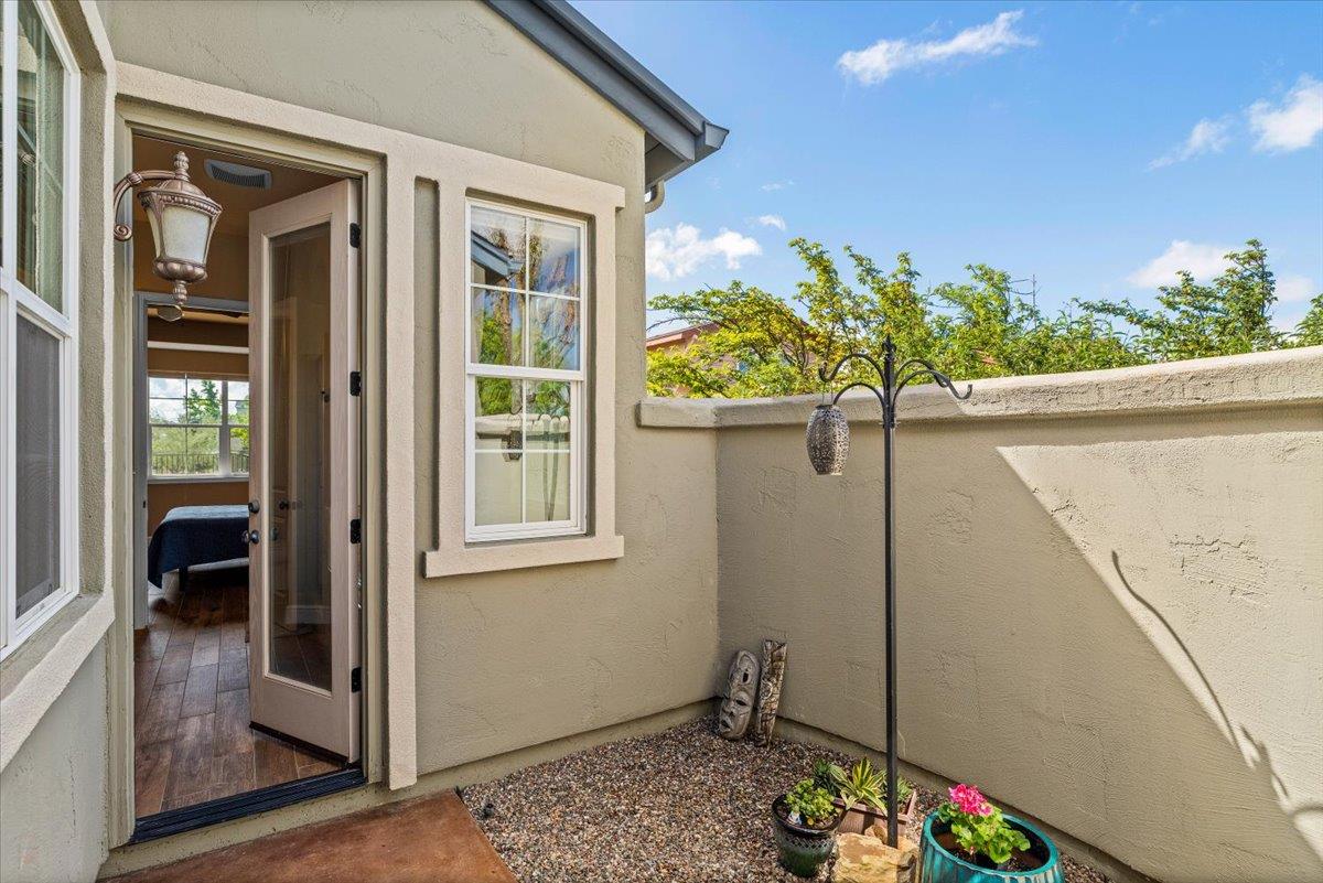 112 Glen View Ct, Copperopolis, CA 95228