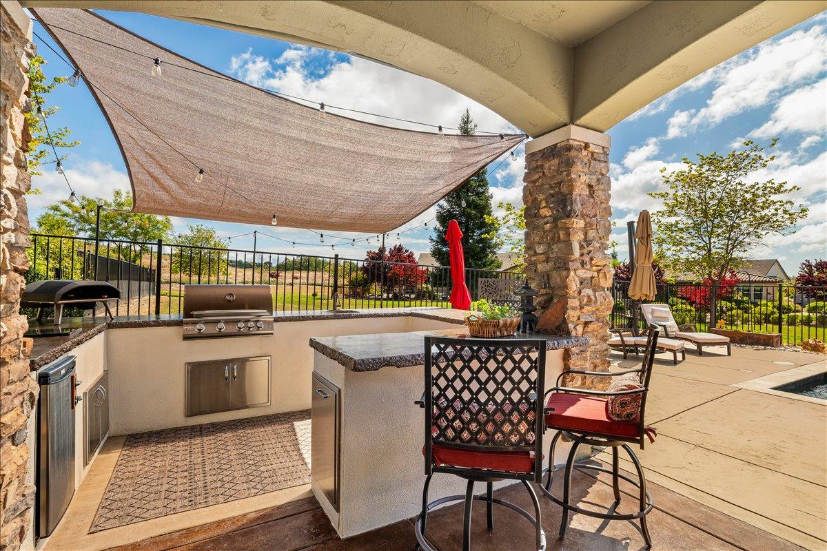 112 Glen View Ct, Copperopolis, CA 95228