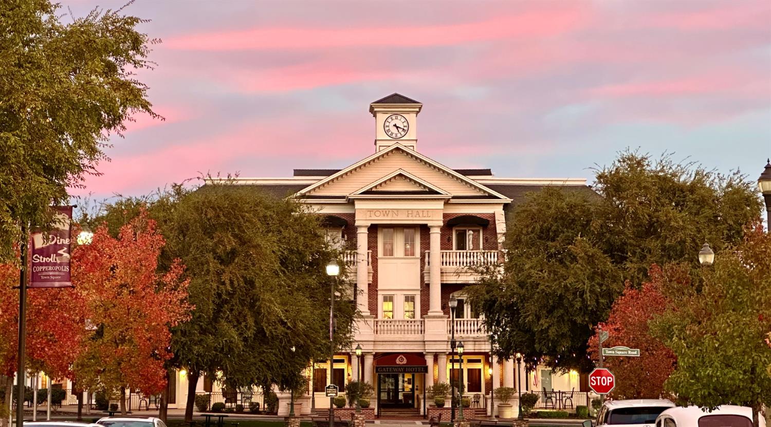 112 Glen View Ct, Copperopolis, CA 95228