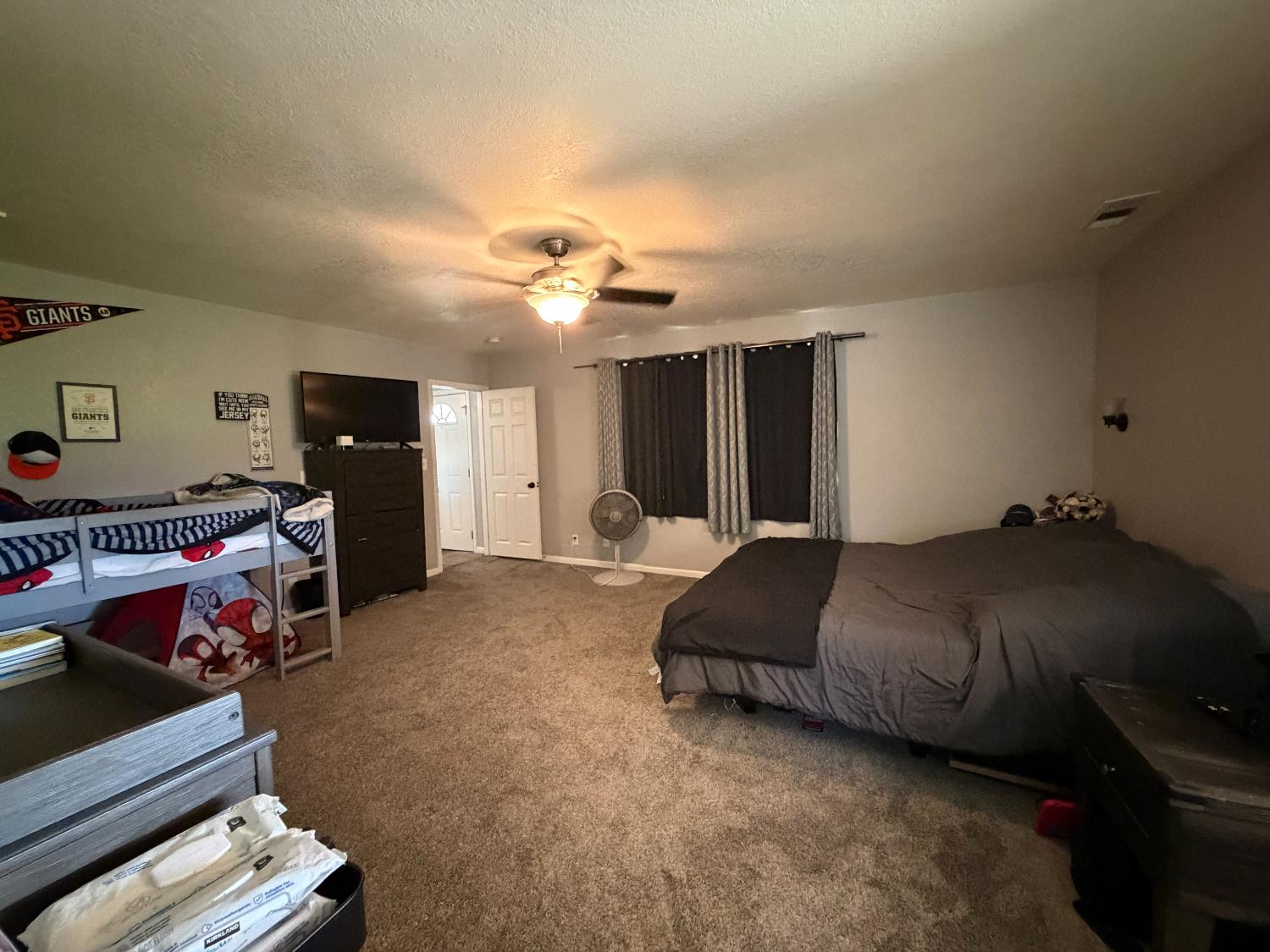 206 Lambuth Ave, Oakdale, CA 95361