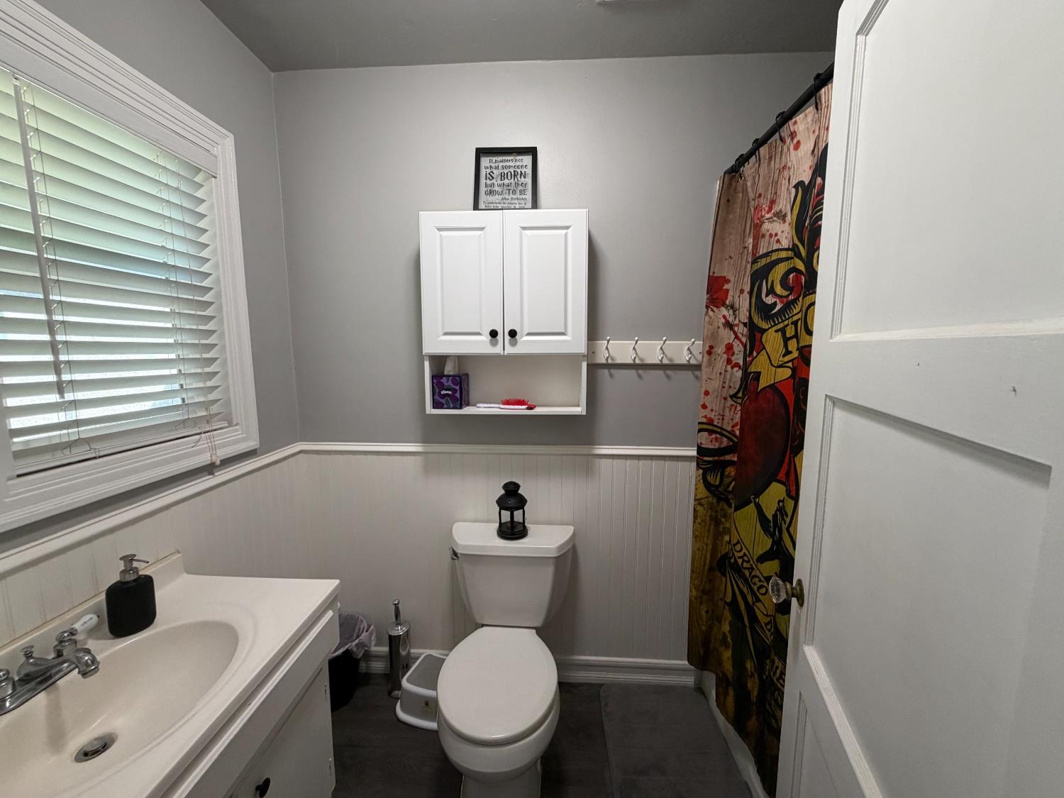 206 Lambuth Ave, Oakdale, CA 95361