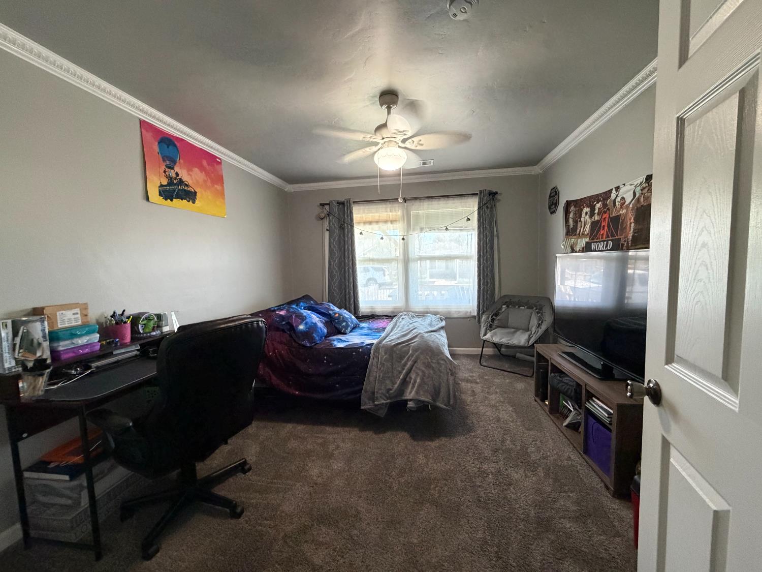 206 Lambuth Ave, Oakdale, CA 95361