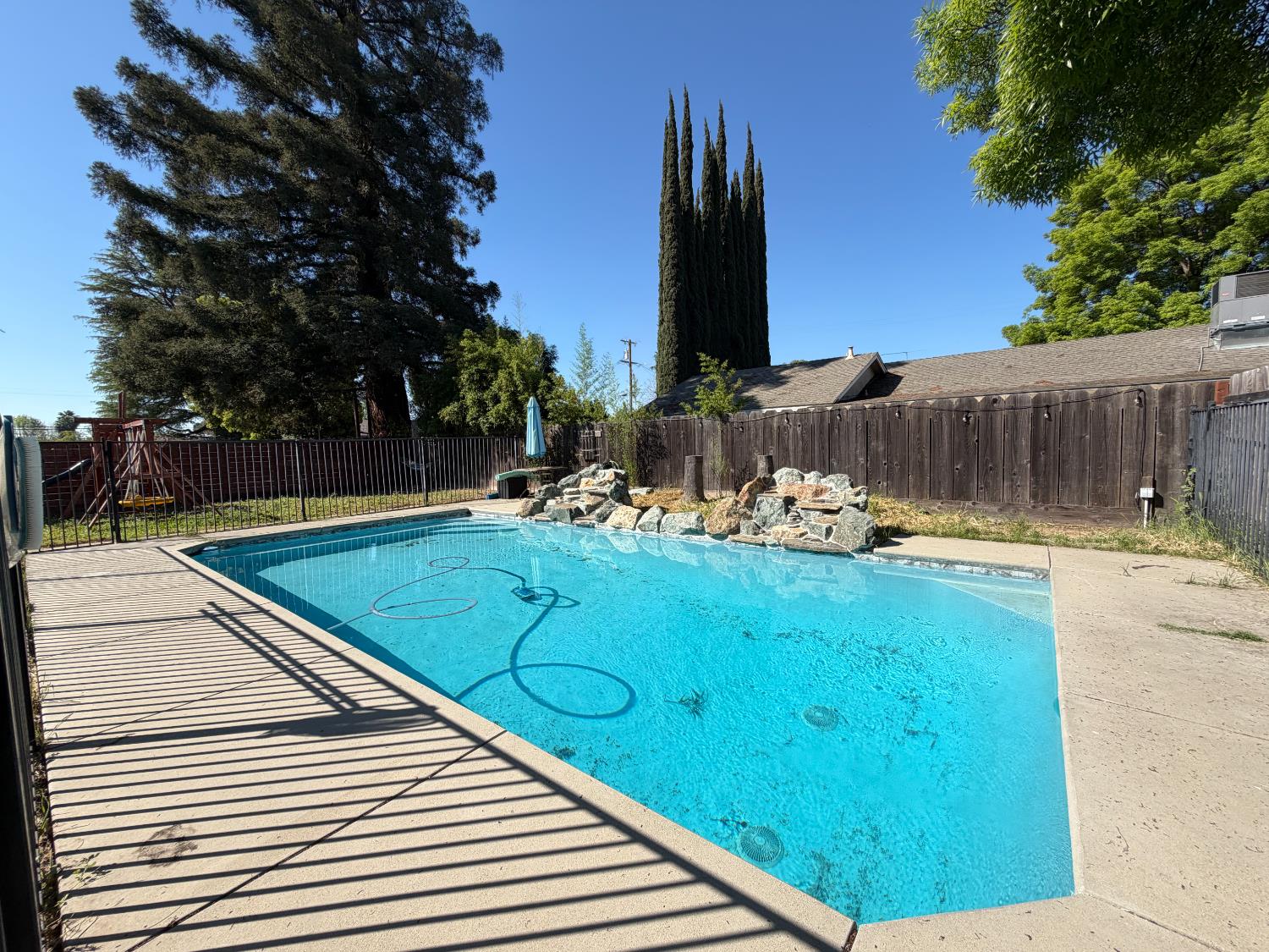 206 Lambuth Ave, Oakdale, CA 95361