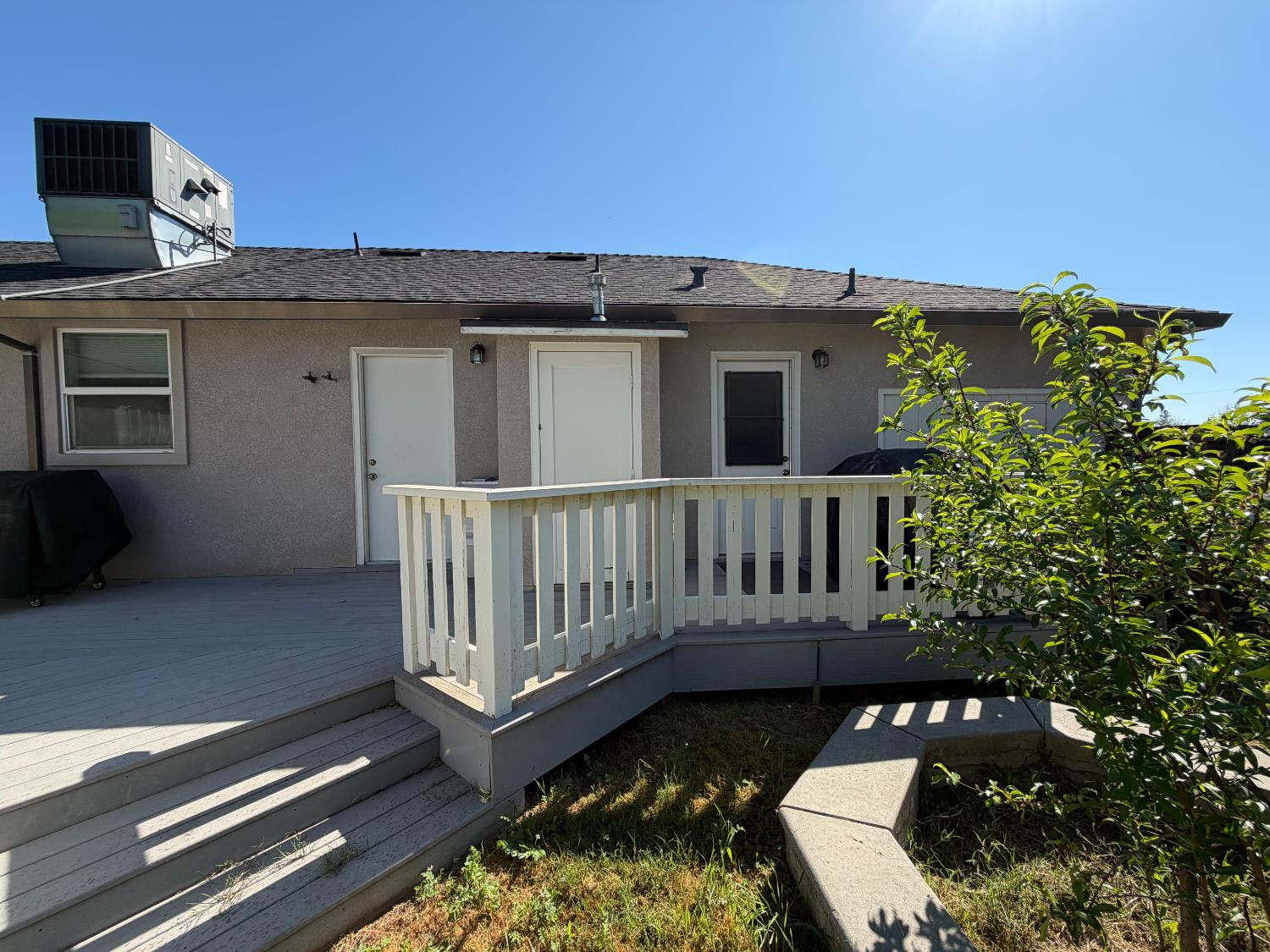 206 Lambuth Ave, Oakdale, CA 95361