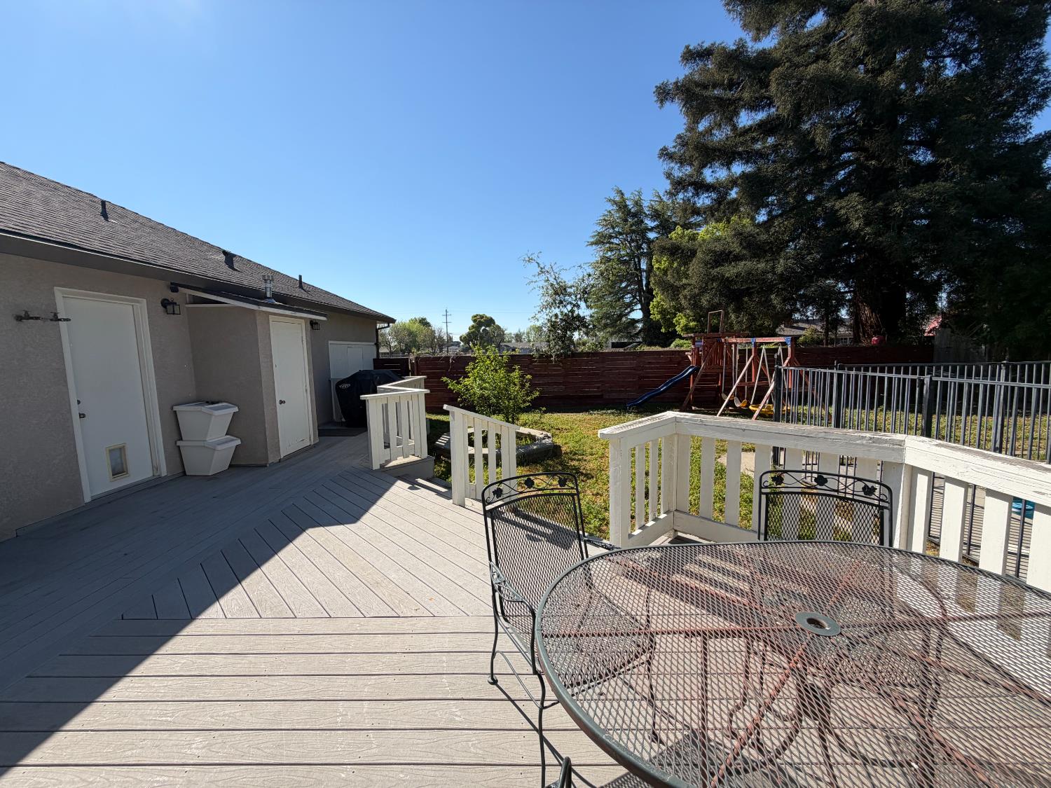 206 Lambuth Ave, Oakdale, CA 95361