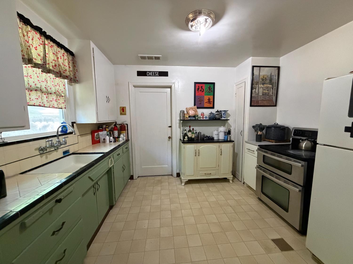 206 Lambuth Ave, Oakdale, CA 95361