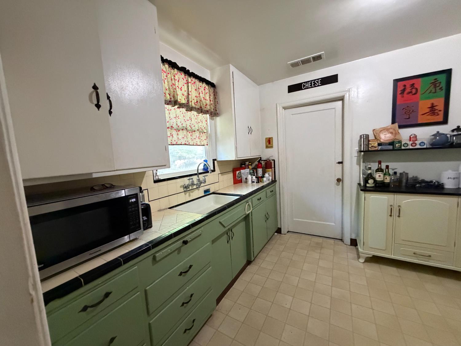 206 Lambuth Ave, Oakdale, CA 95361