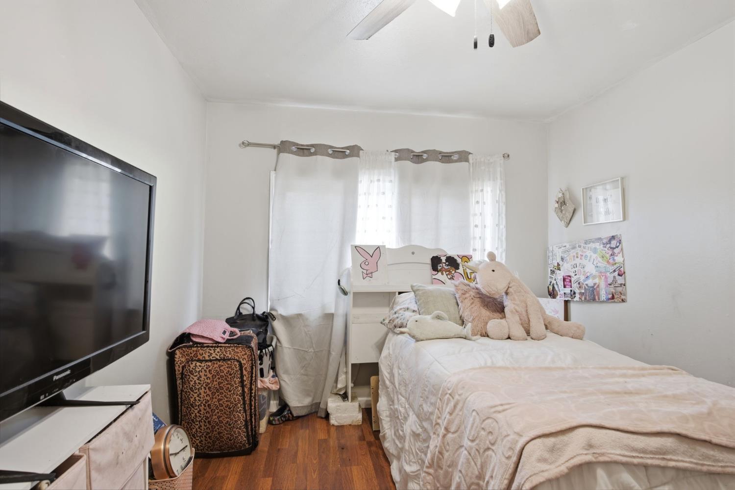 898 Yosemite Pkwy, Merced, CA 95341