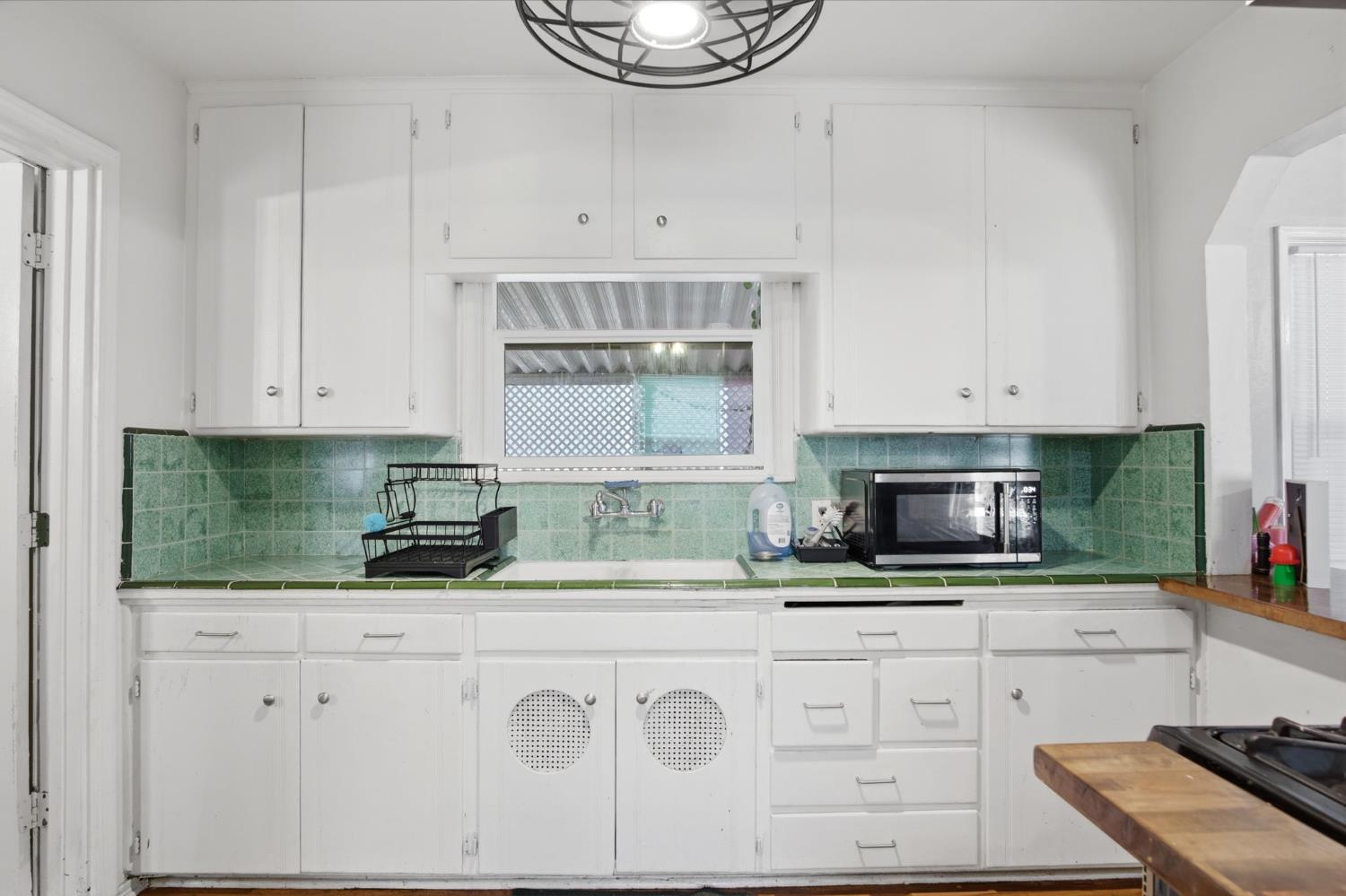 898 Yosemite Pkwy, Merced, CA 95341