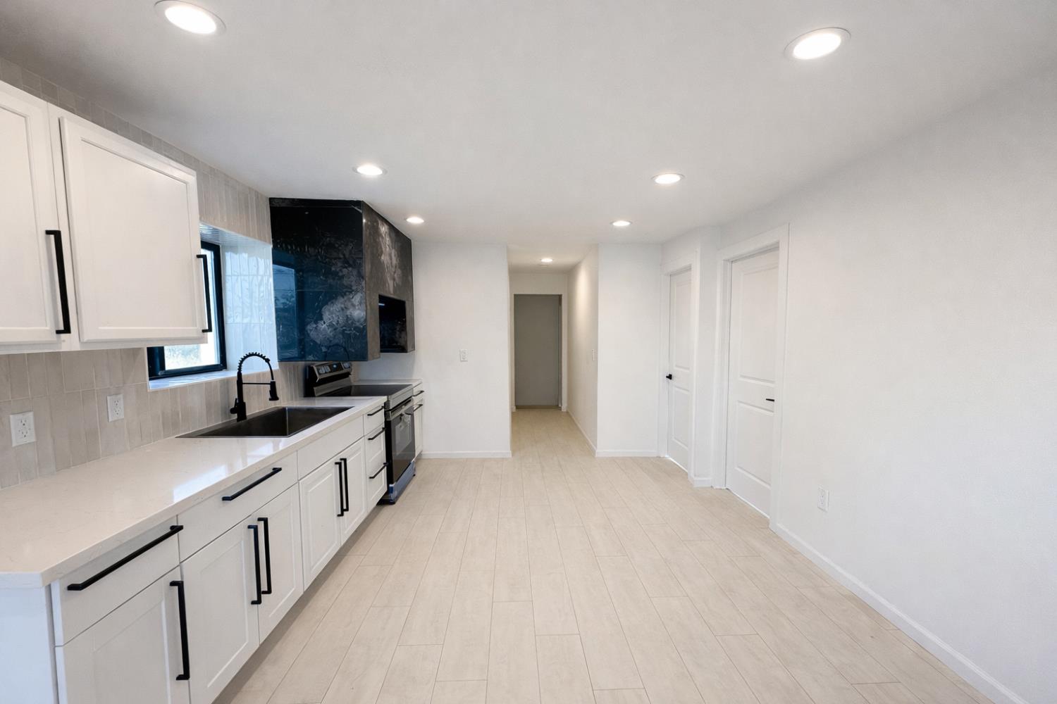 518 Cone Ave, Merced, CA 95341