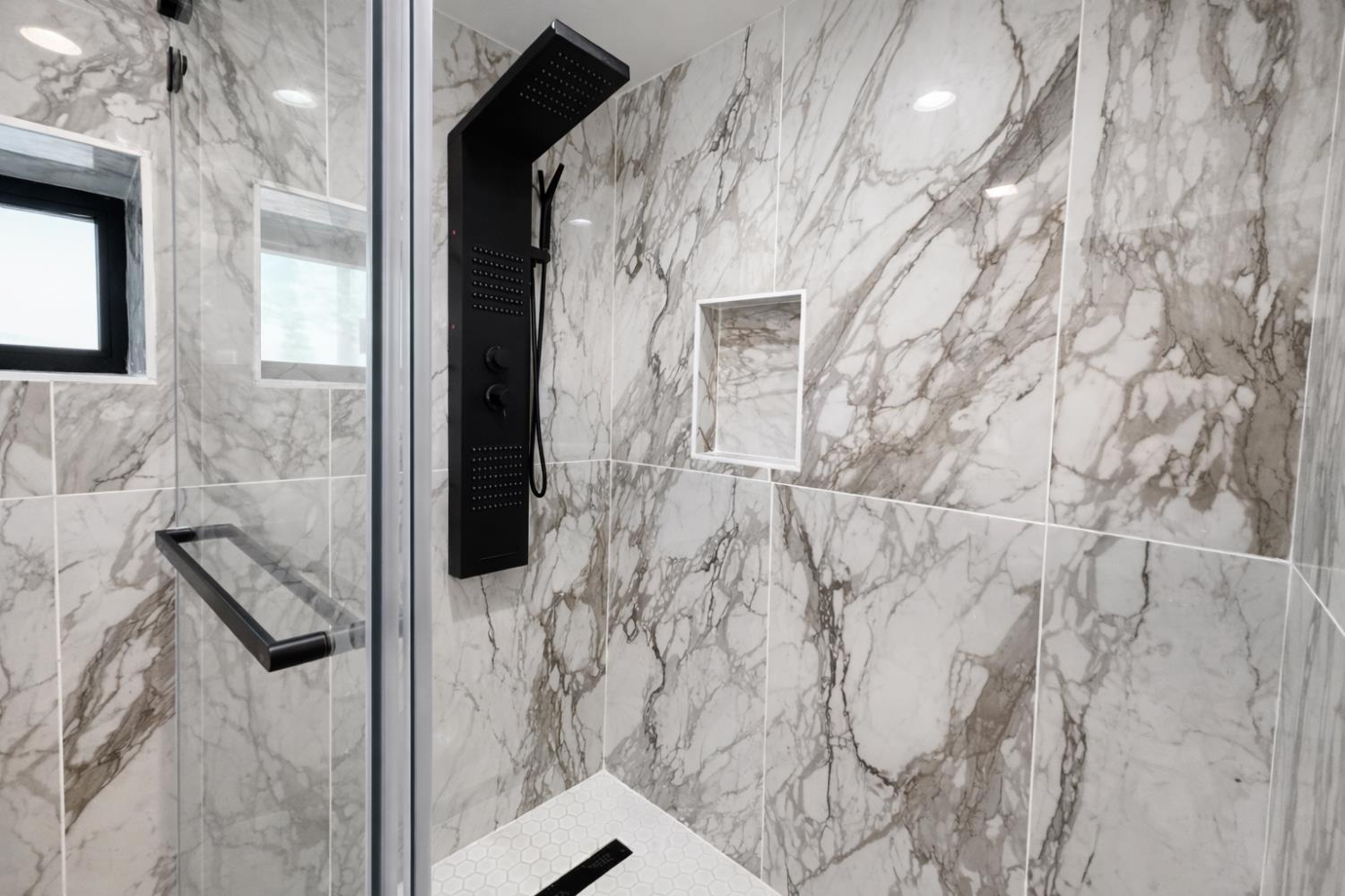 518 Cone Ave, Merced, CA 95341