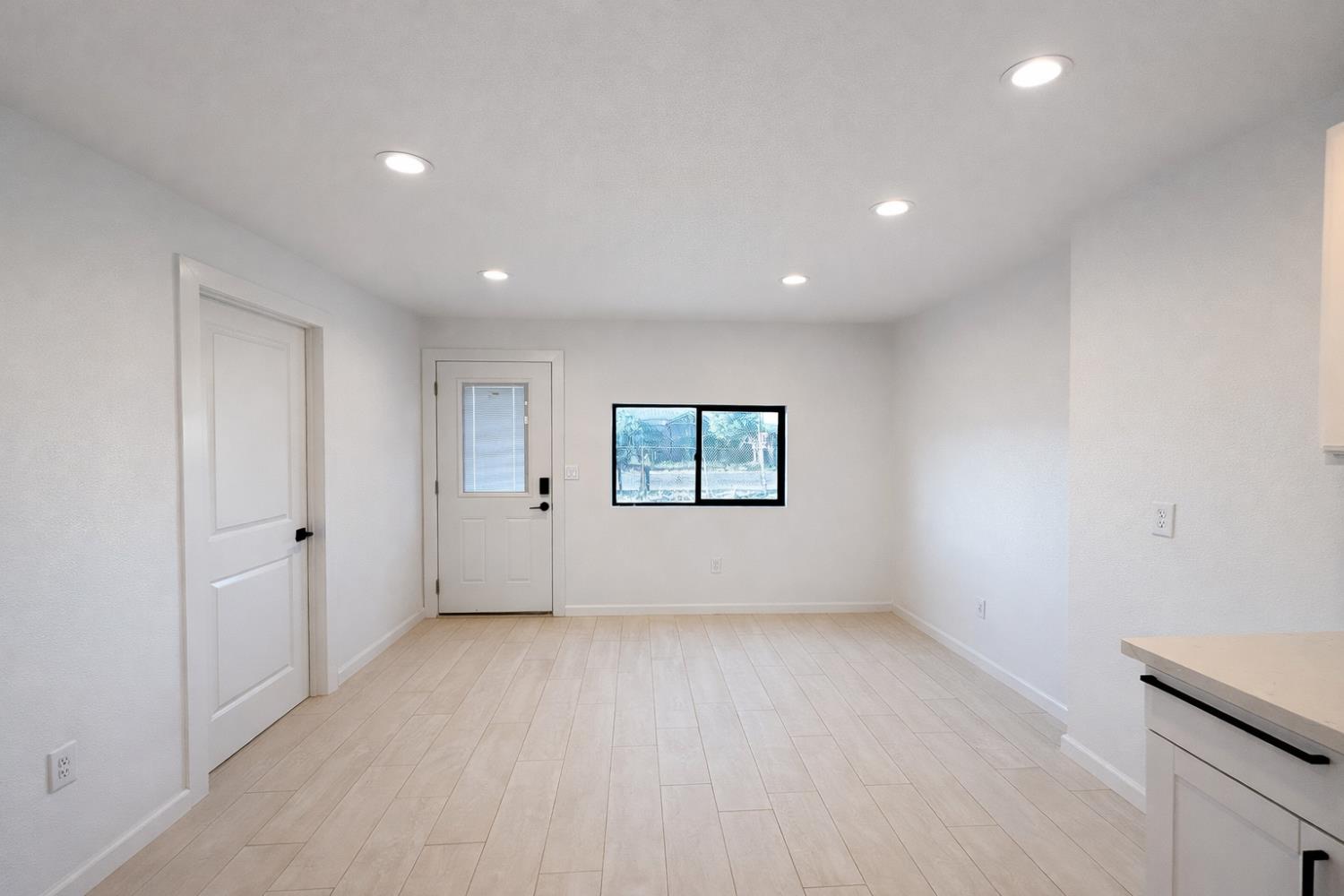 518 Cone Ave, Merced, CA 95341