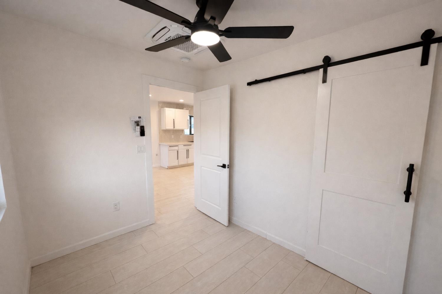 518 Cone Ave, Merced, CA 95341