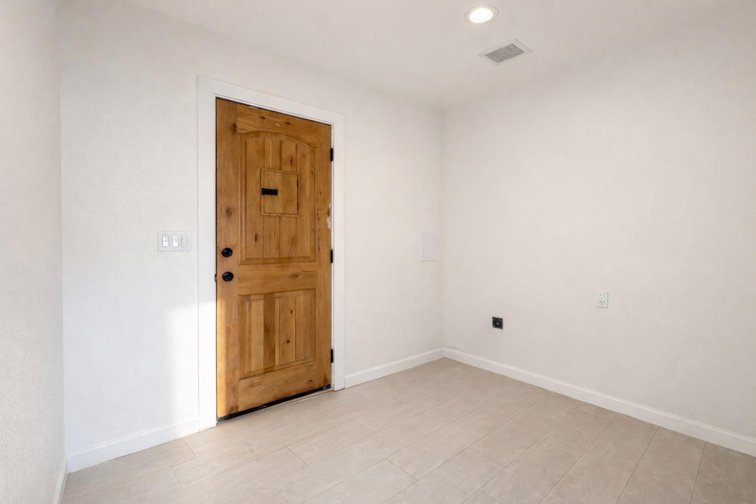 518 Cone Ave, Merced, CA 95341