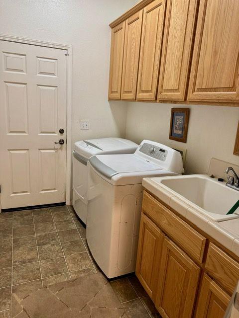 2830 Sierra Gold, Riverbank, CA 95367