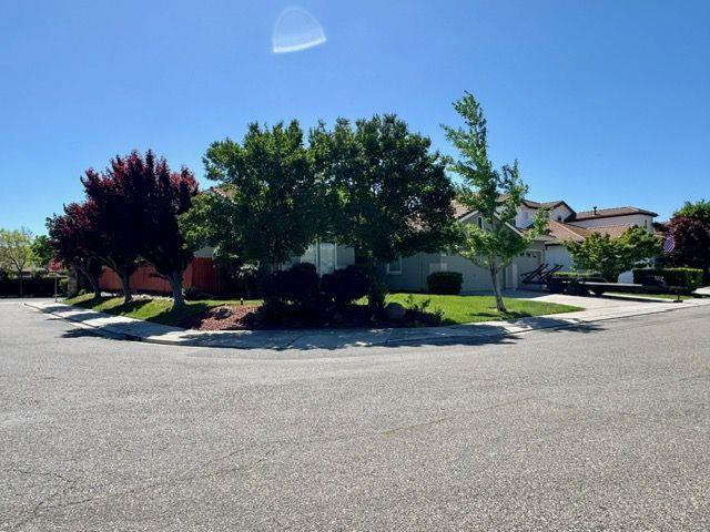 2830 Sierra Gold, Riverbank, CA 95367