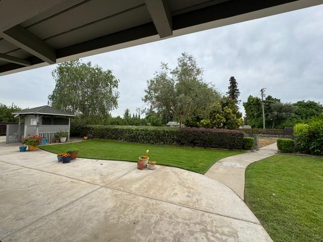 1360 Crawford Rd, Modesto, CA 95357