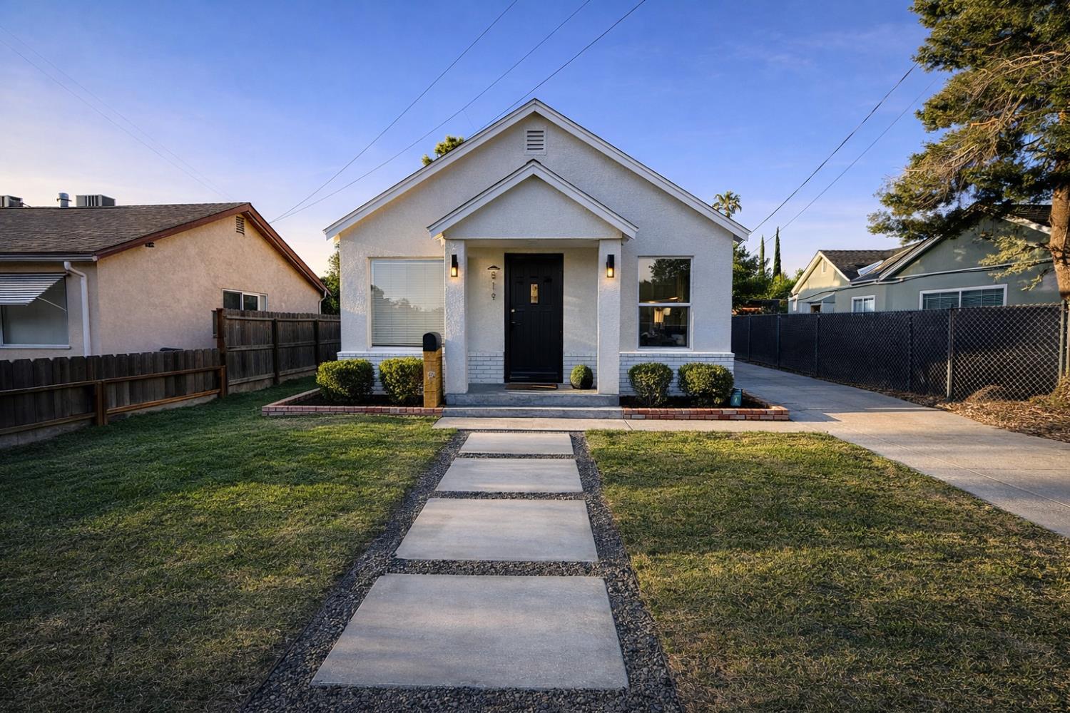 819 Julian St, Turlock, CA 95380