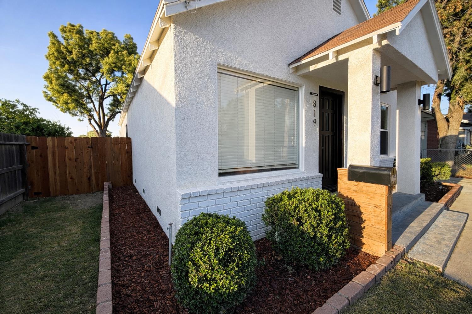 819 Julian St, Turlock, CA 95380