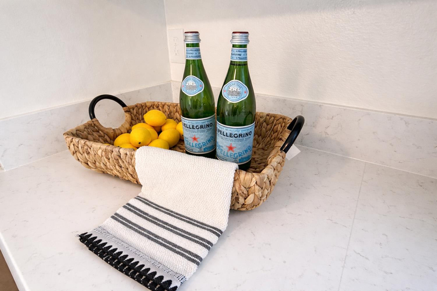 819 Julian St, Turlock, CA 95380