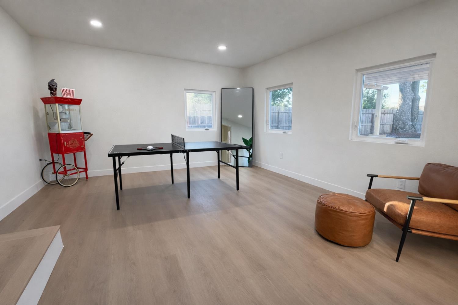 819 Julian St, Turlock, CA 95380