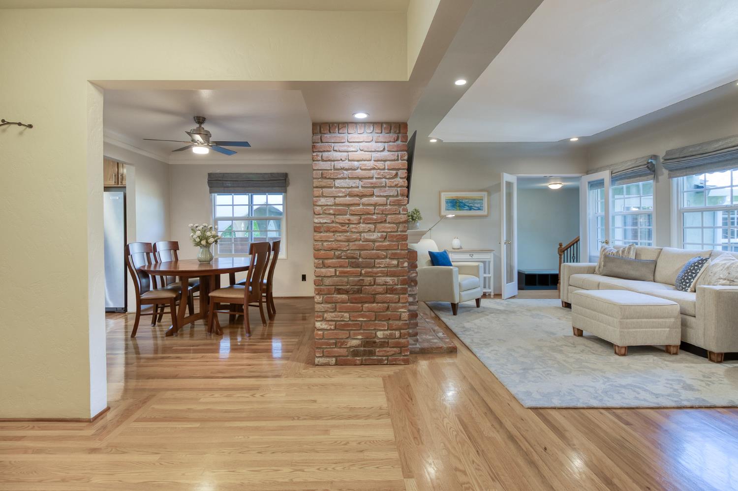 215 Helen Ave, Modesto, CA 95354