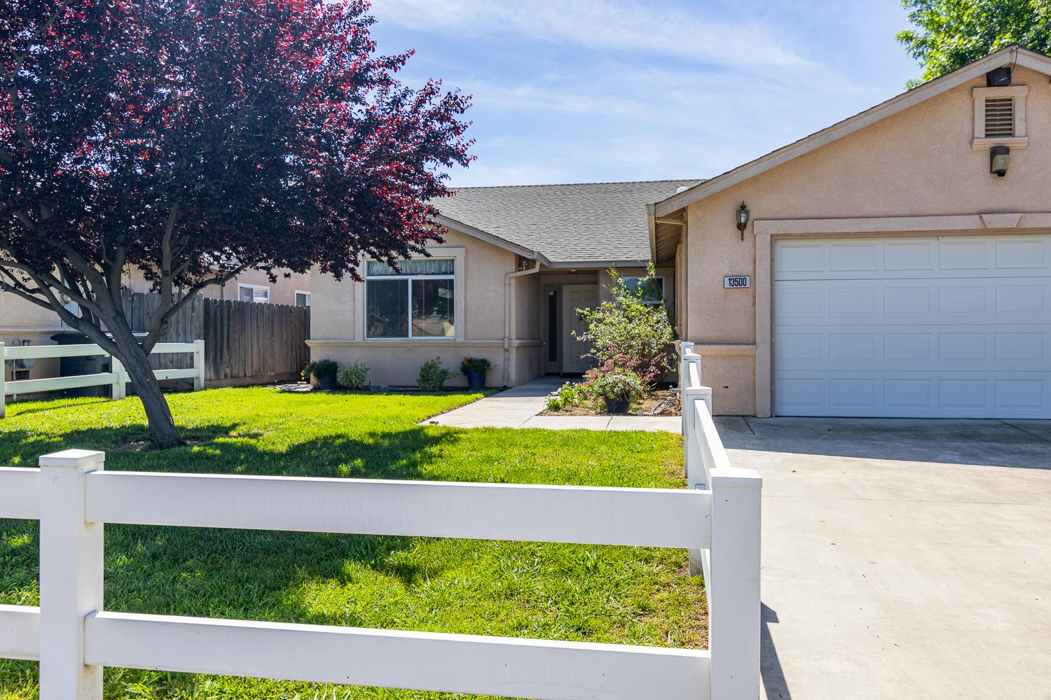 13500 Welch St, Waterford, CA 95386