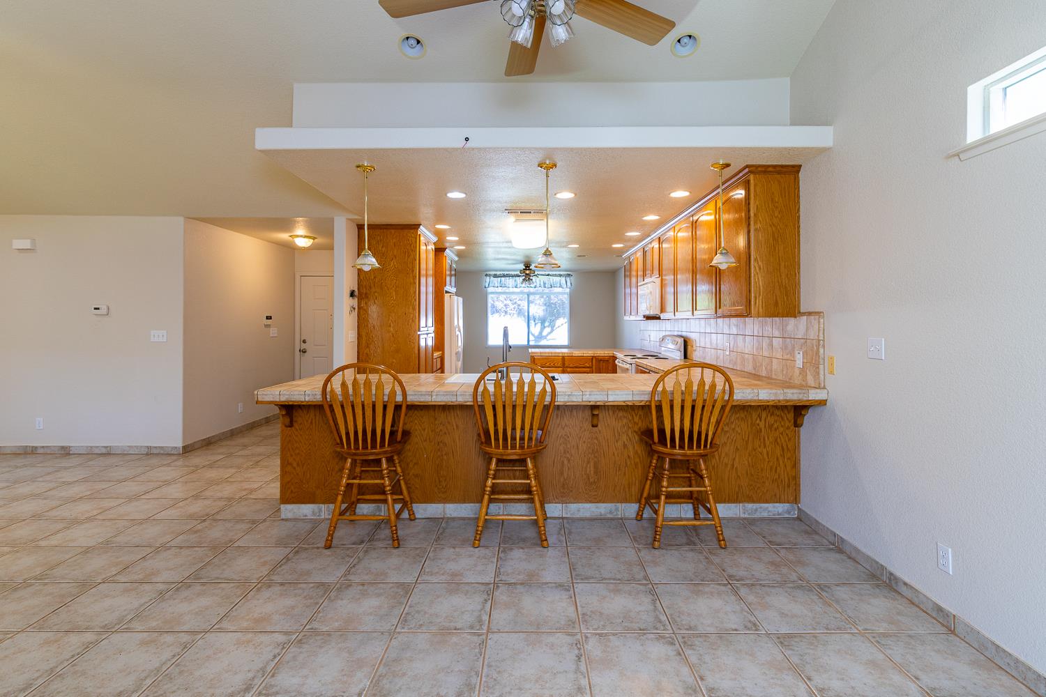 13500 Welch St, Waterford, CA 95386