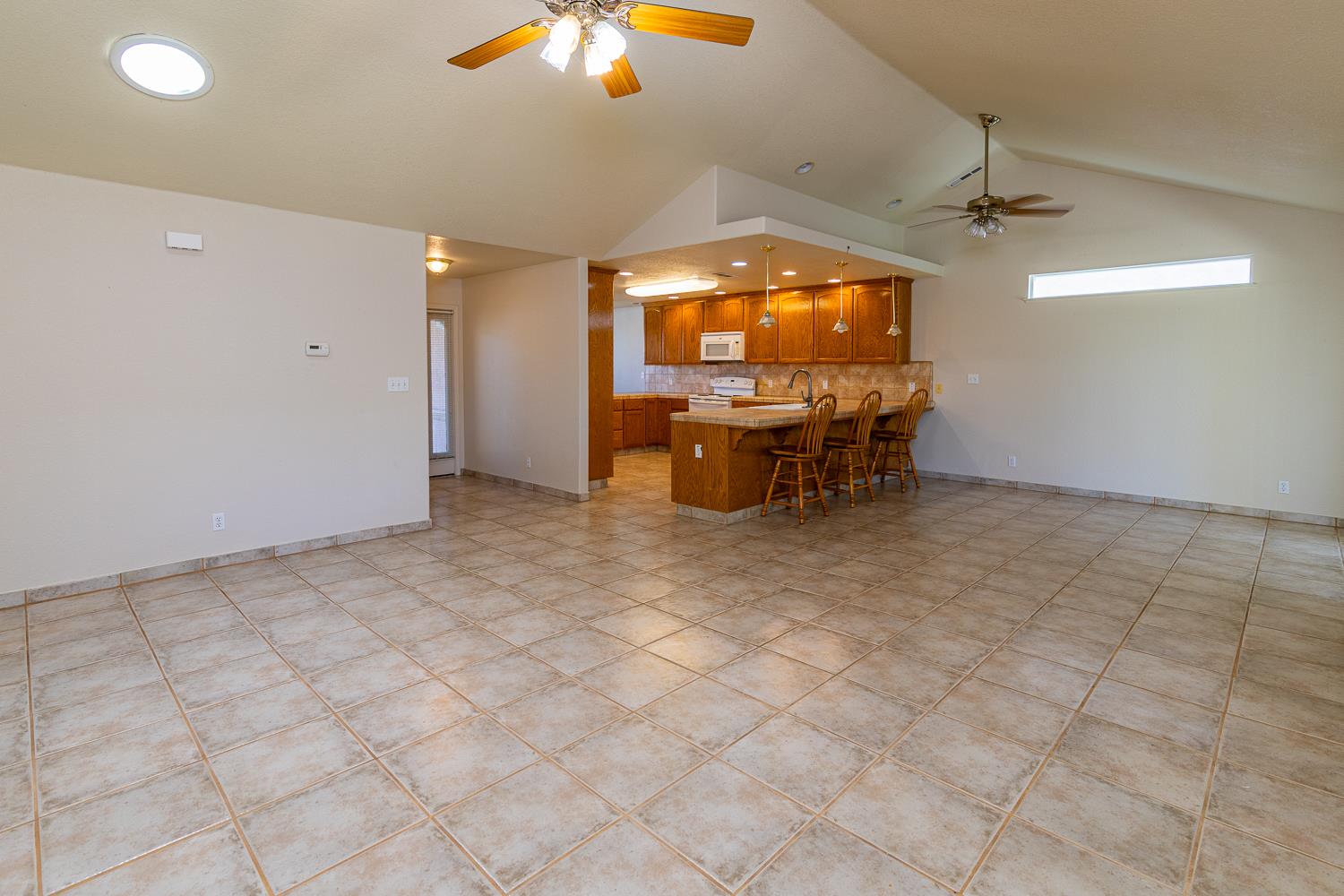 13500 Welch St, Waterford, CA 95386