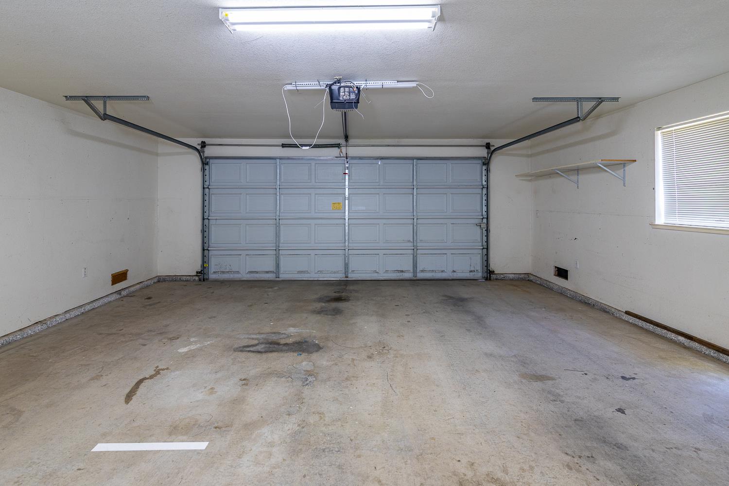 13500 Welch St, Waterford, CA 95386