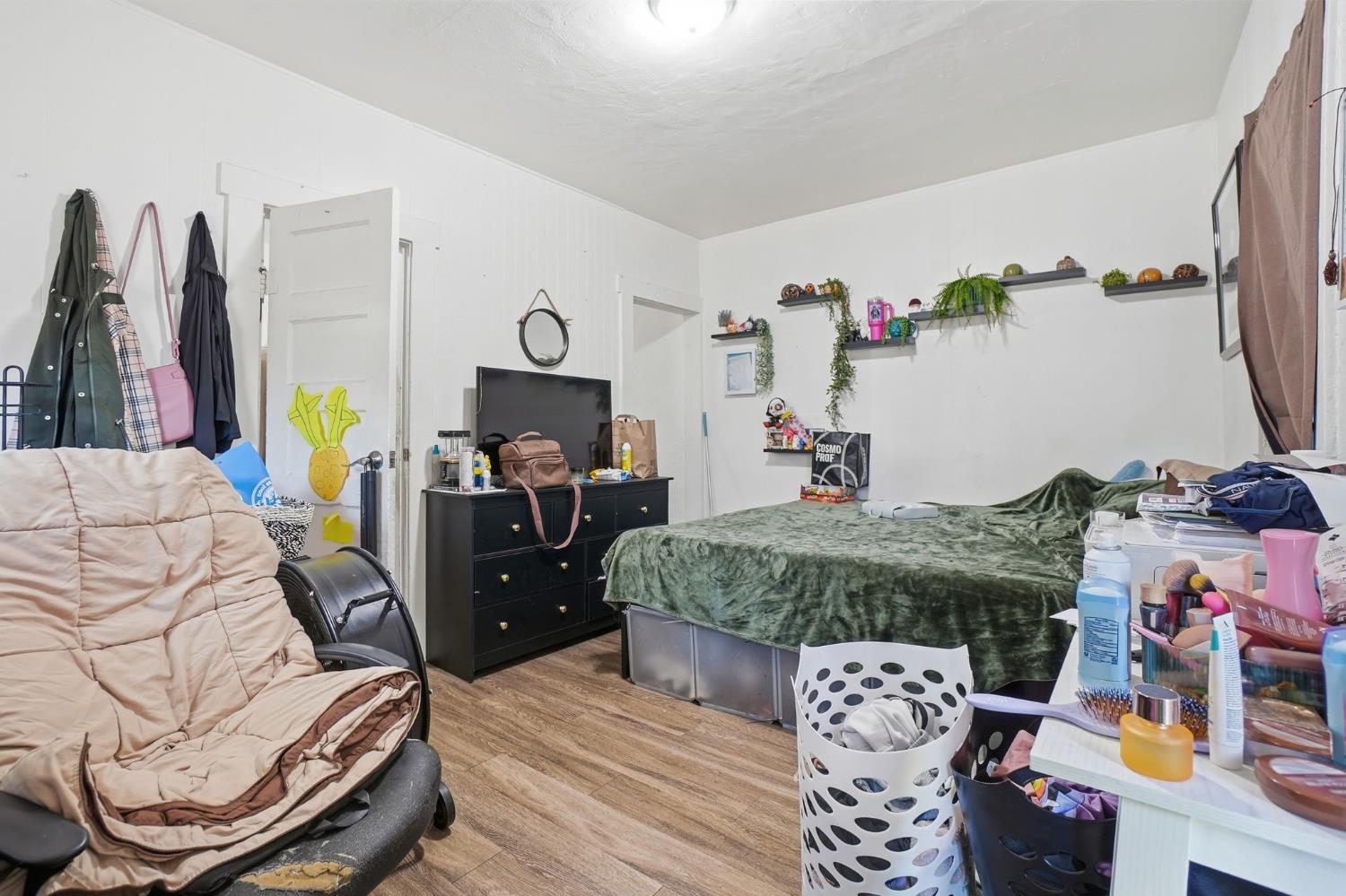 1107 7th St, Modesto, CA 95354