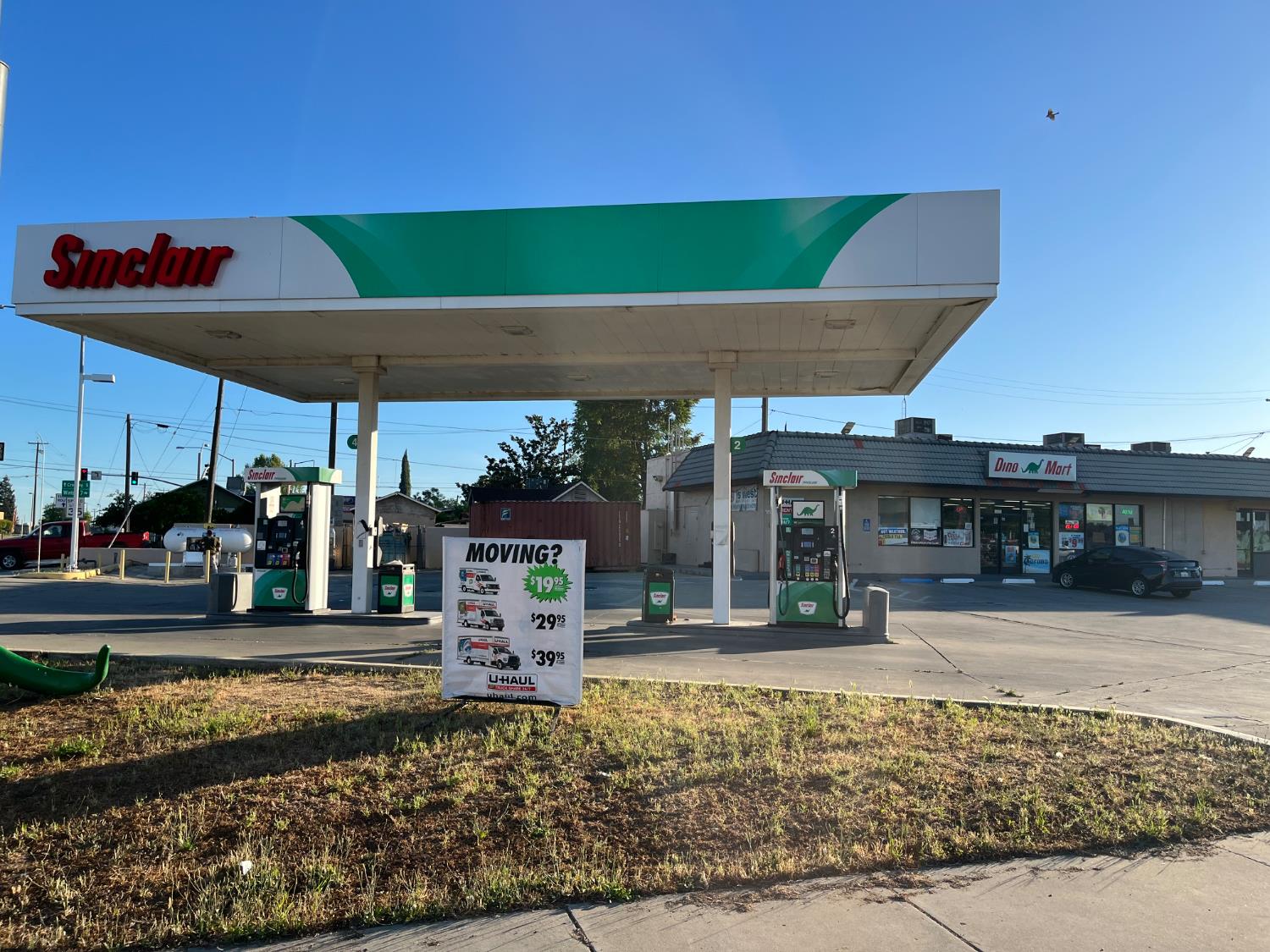 1419 Crowell St, Livingston, CA 95334