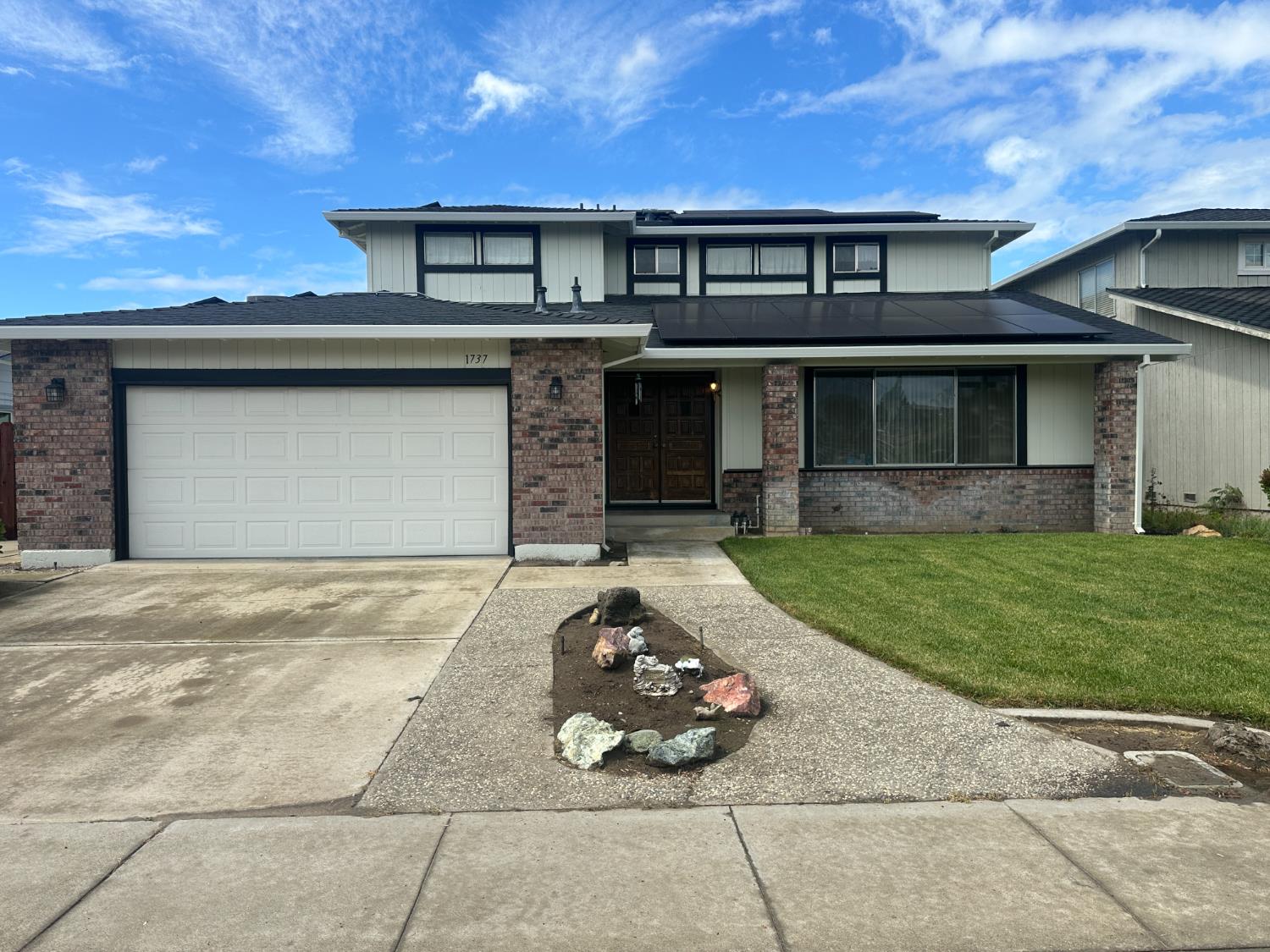 1737 Bingham Ln, Manteca, CA 95336