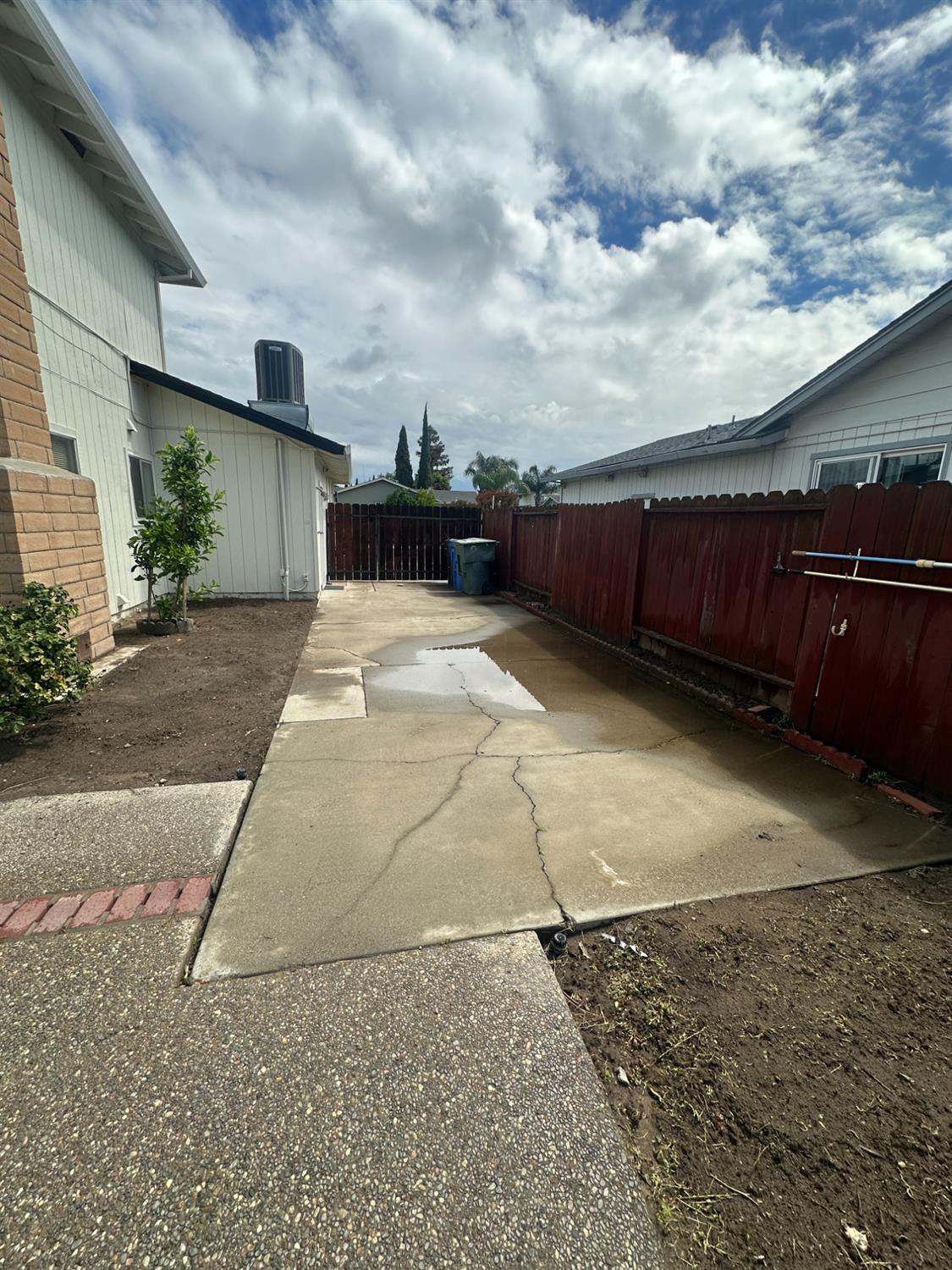 1737 Bingham Ln, Manteca, CA 95336