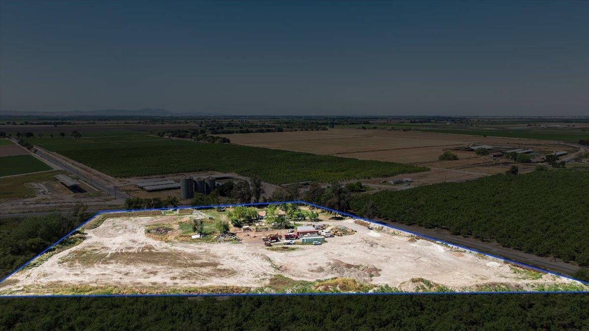 28060 S Airport Way, Manteca, CA 95337