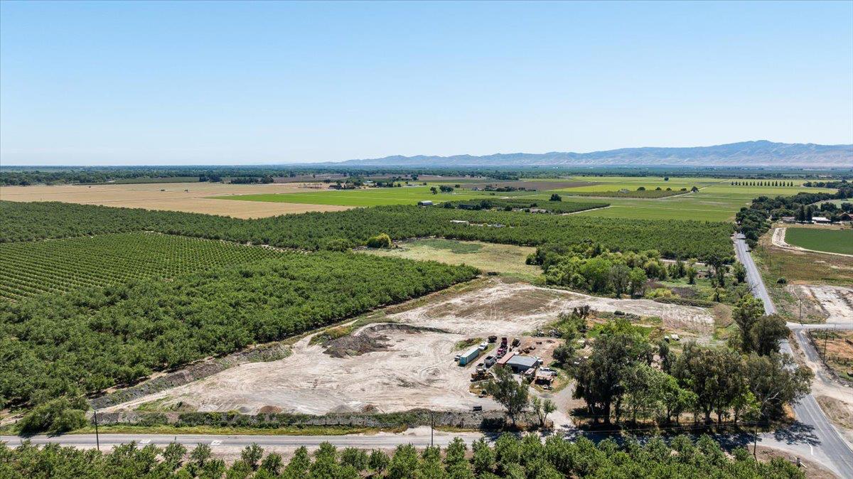 28060 S Airport Way, Manteca, CA 95337