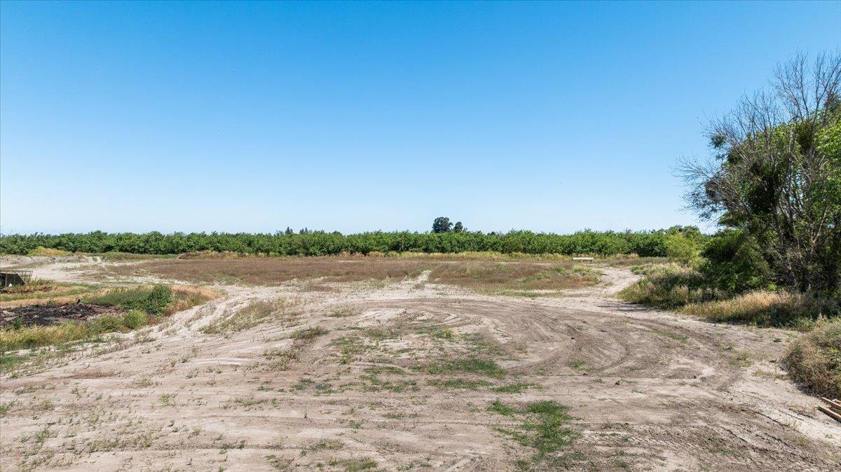 28060 S Airport Way, Manteca, CA 95337