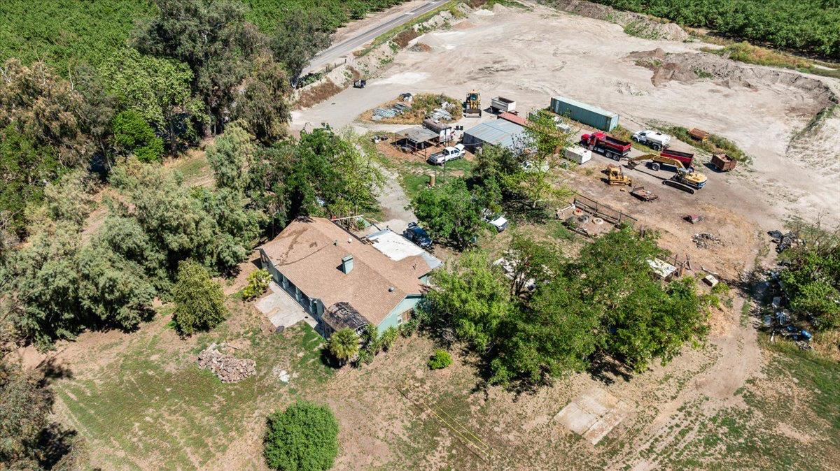 28060 S Airport Way, Manteca, CA 95337