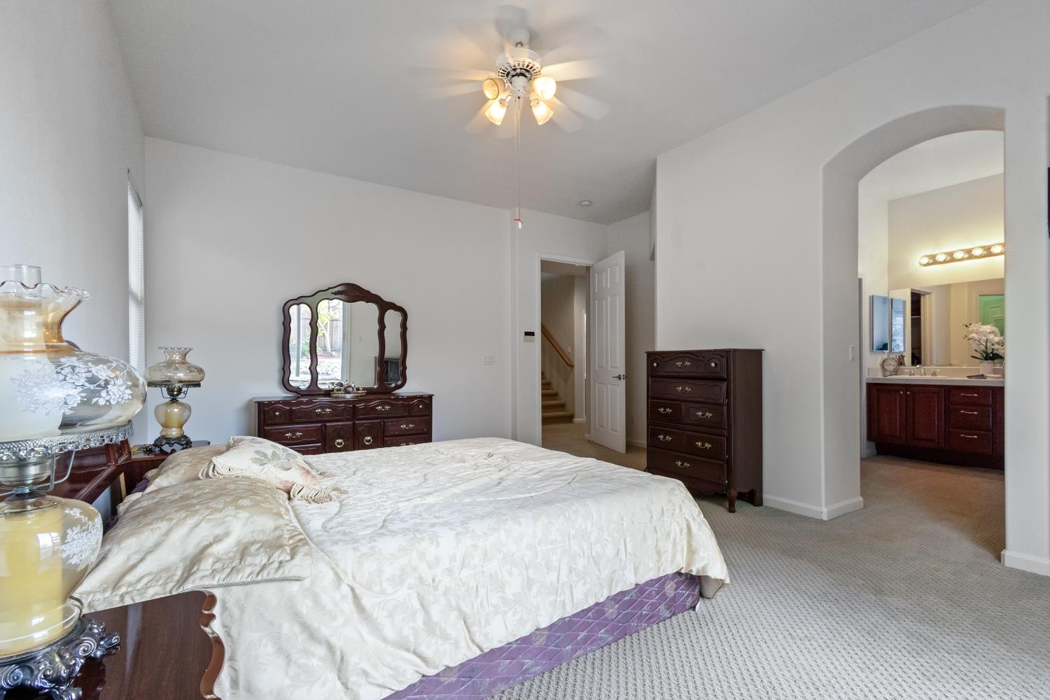 1413 Villette Ct, Modesto, CA 95356