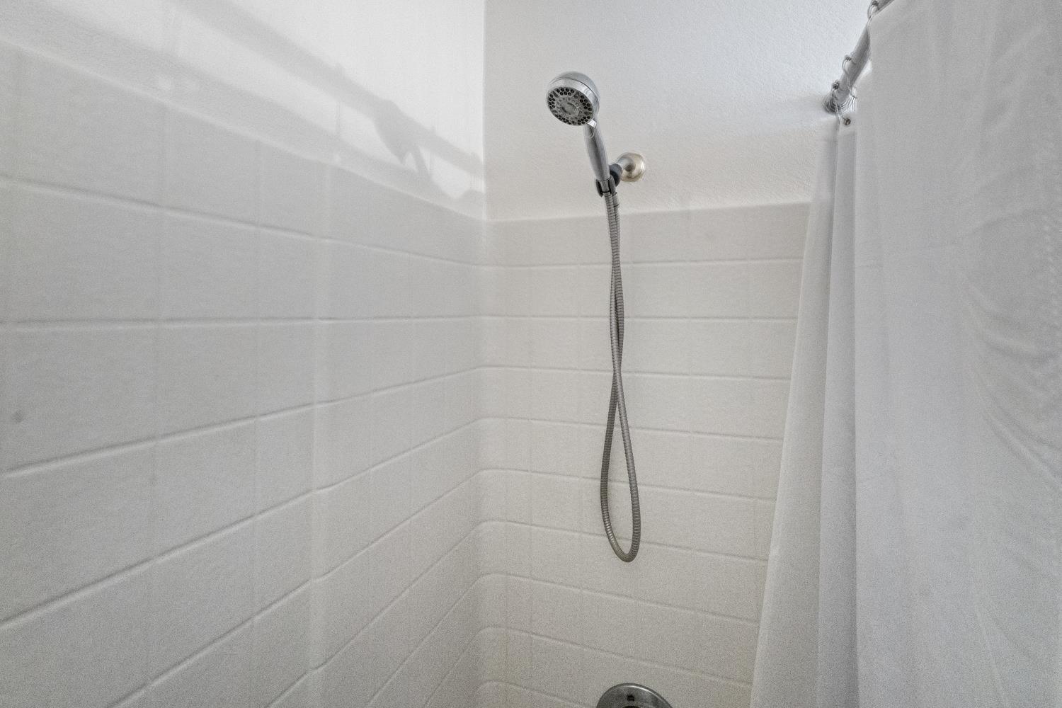 1413 Villette Ct, Modesto, CA 95356