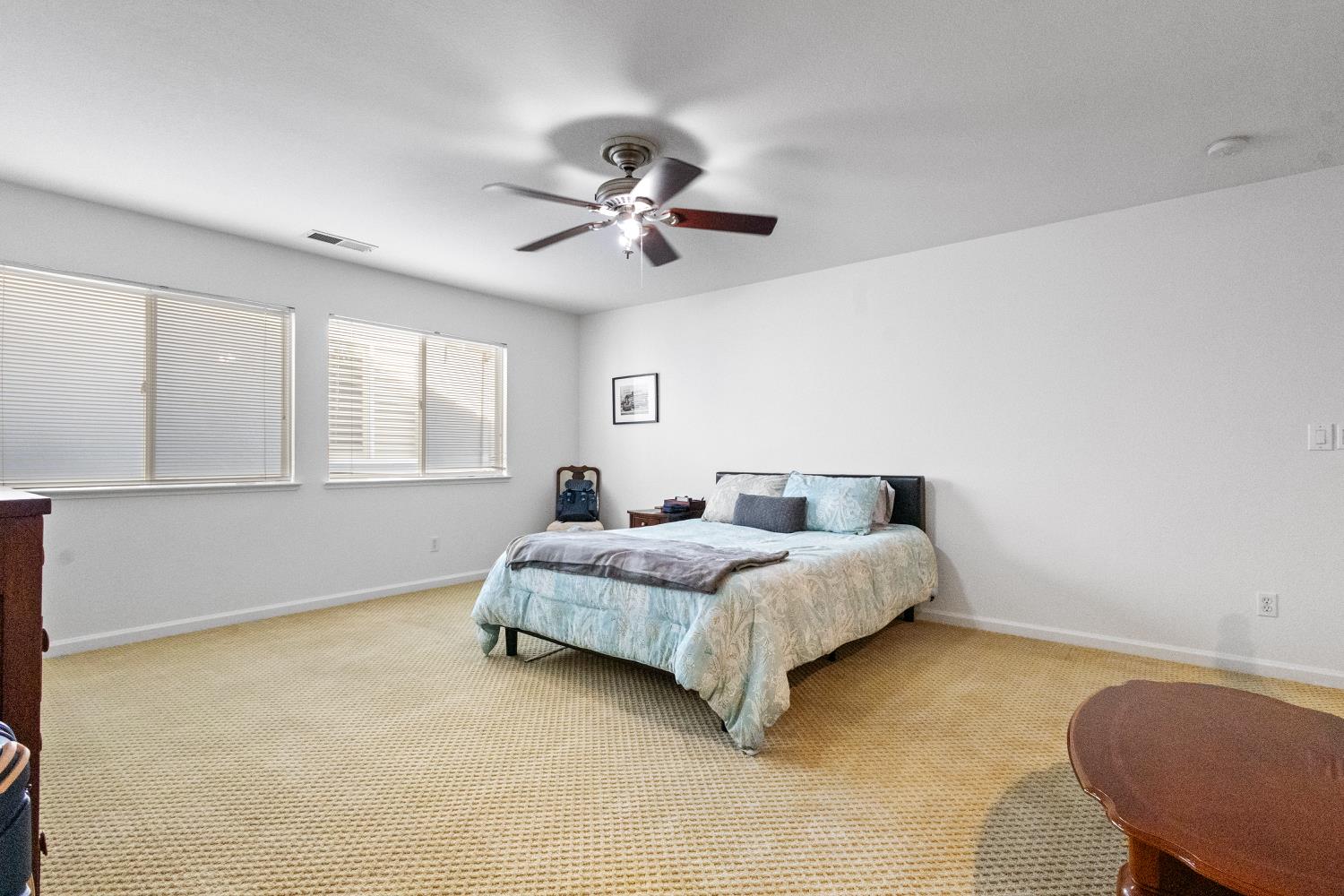 1413 Villette Ct, Modesto, CA 95356