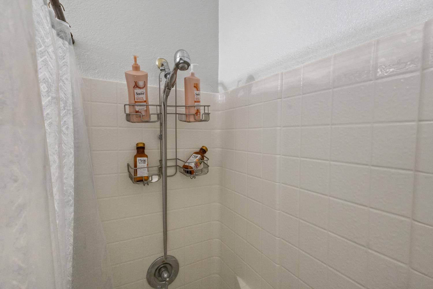 1413 Villette Ct, Modesto, CA 95356