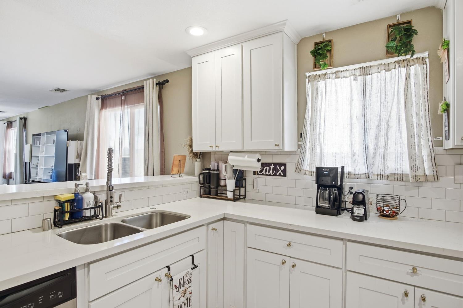 534 Ripona, Ripon, CA 95366