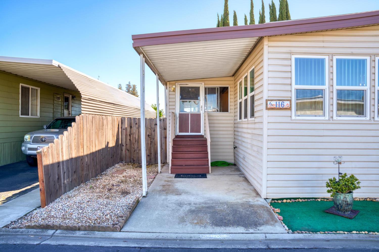 1830 E Yosemite Ave #116, Manteca, CA 95336