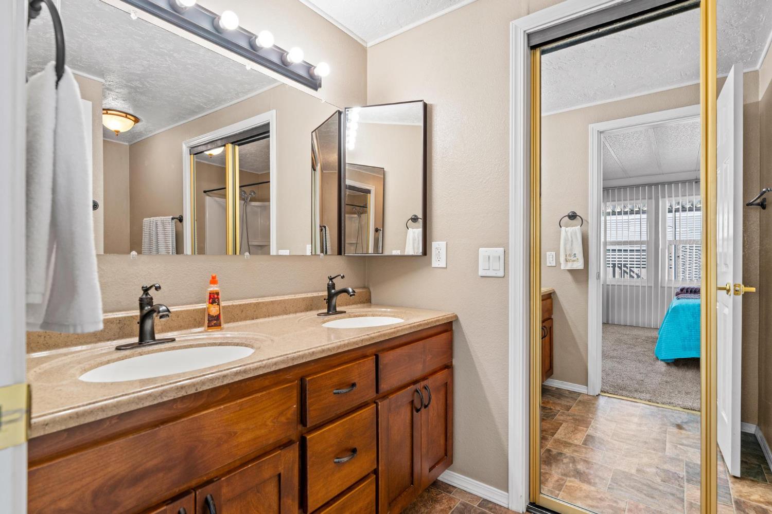 1830 E Yosemite Ave #116, Manteca, CA 95336