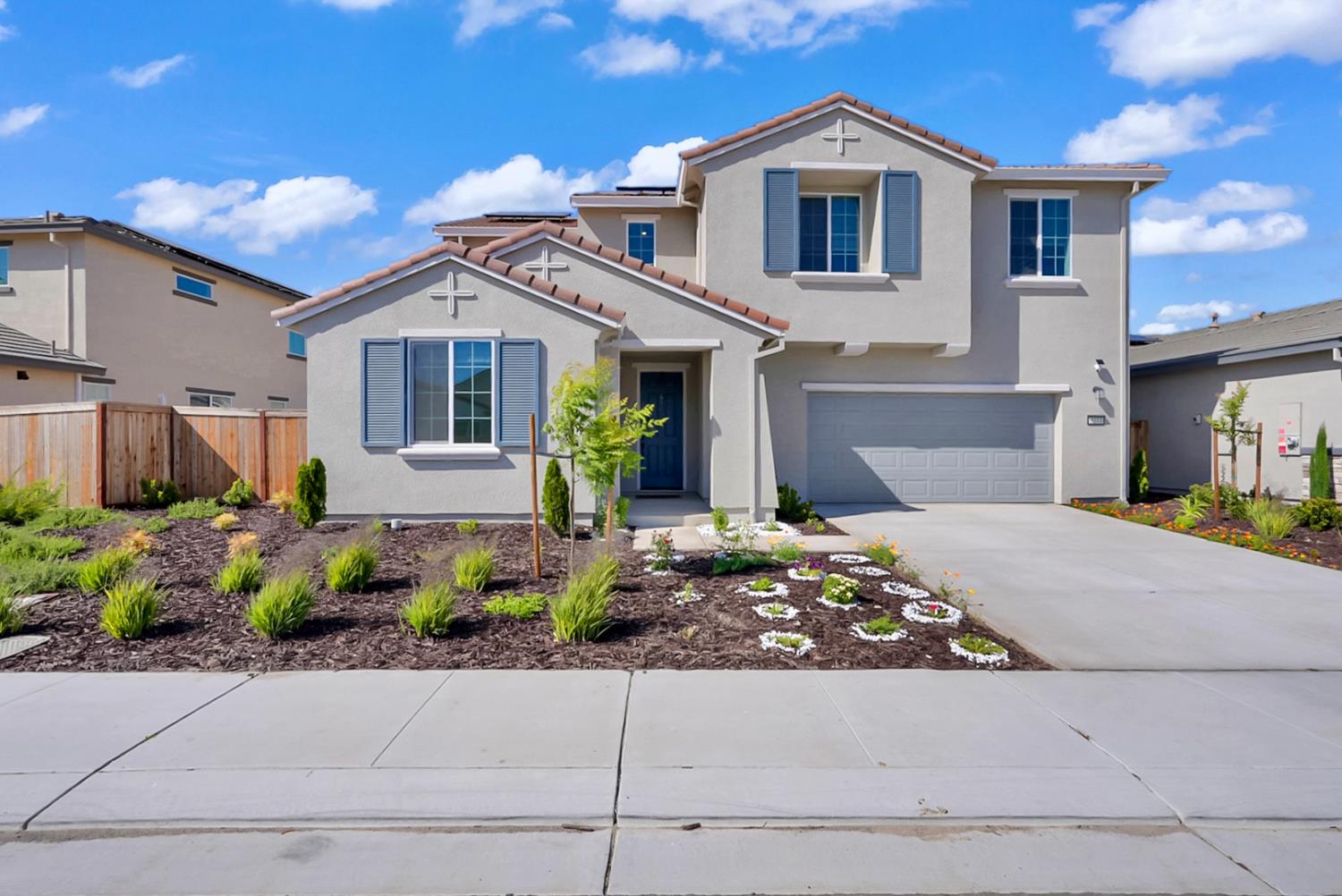 3277 Starburst St, Manteca, CA 95337