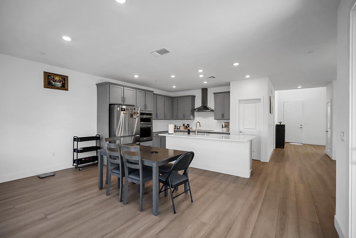 3277 Starburst St, Manteca, CA 95337