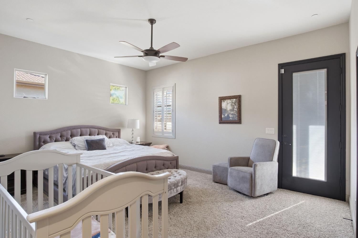 4474 Falcon Crest Way, Turlock, CA 95382