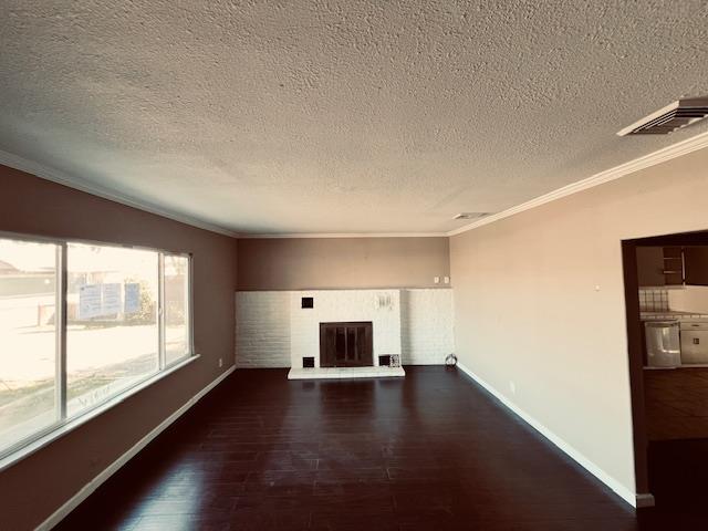 332 Hinkley Ave, Oakdale, CA 95361